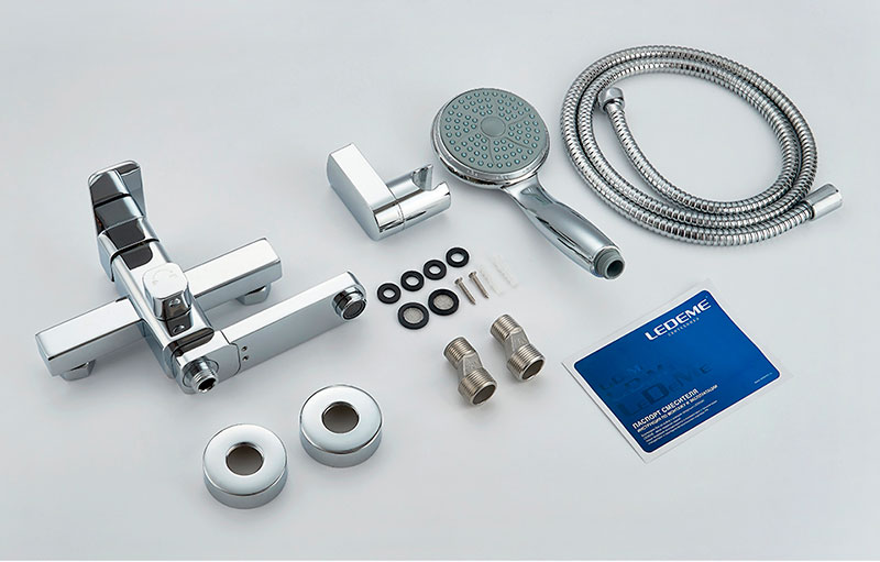 СМЕСИТЕЛЬ ДЛЯ ВАННЫ И ДУША LEDEME L3233 ИЗЛИВ 180 ММ