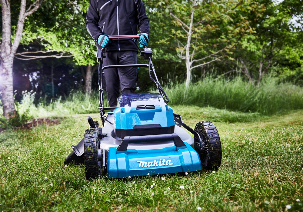 Газонокосилка аккумуляторная Makita DLM532Z LXT 18 В X2, 53 см, 70 л, без акб и ЗУ