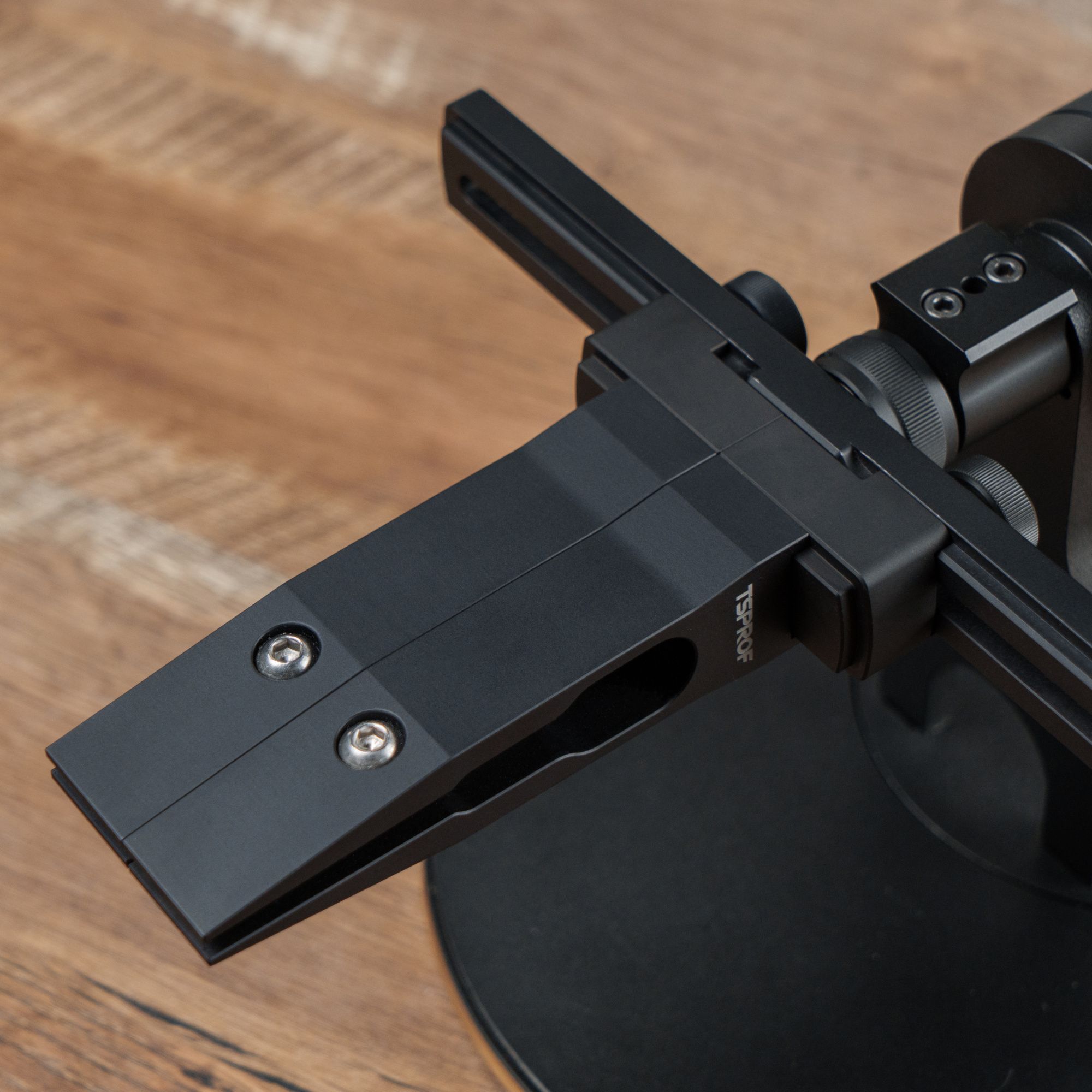 L-адаптер для зажимов TSPROF, матовый