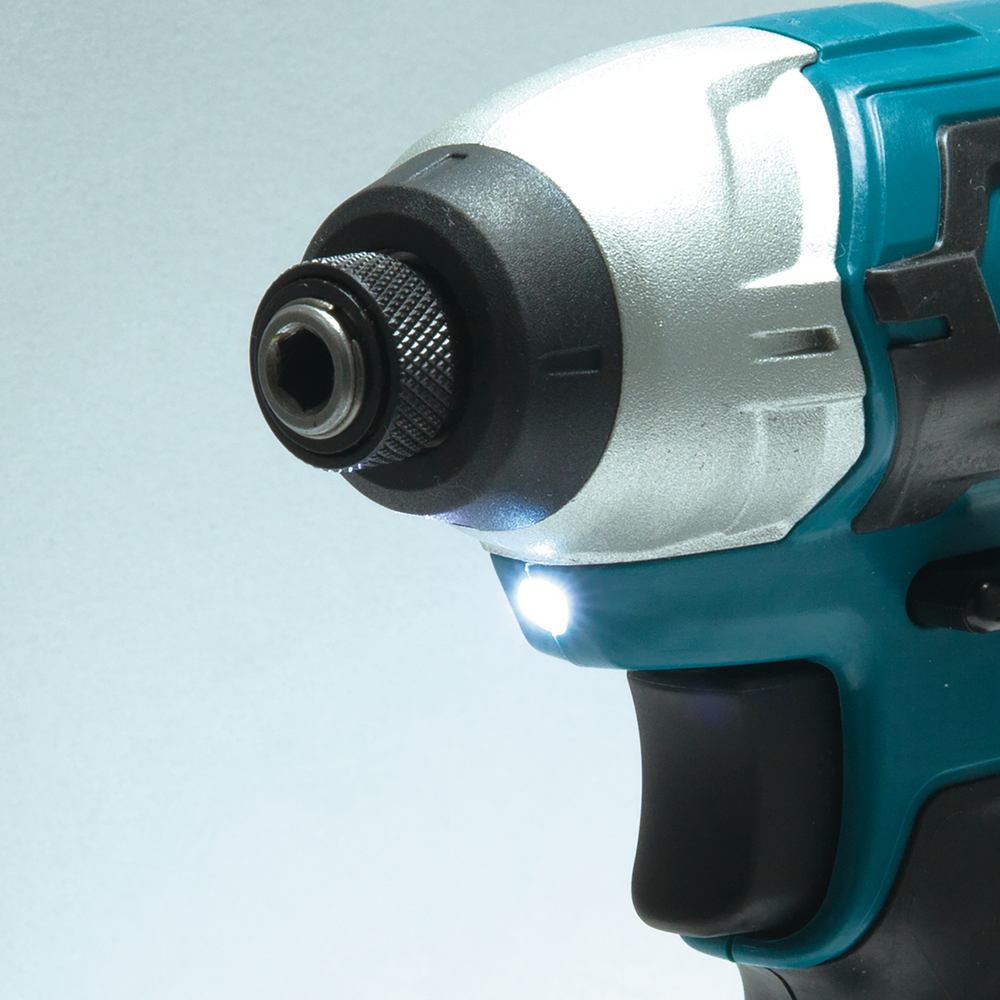Шуруповерт ударный аккумуляторный Makita TD110DWAE CXT 10.8В, 2х2.0 Ач, 110 Нм, 2600 об/мин