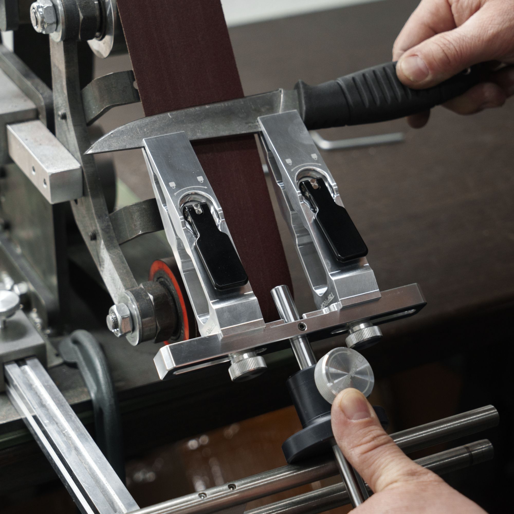 Рамка для гриндера с зажимами TSPROF Quick