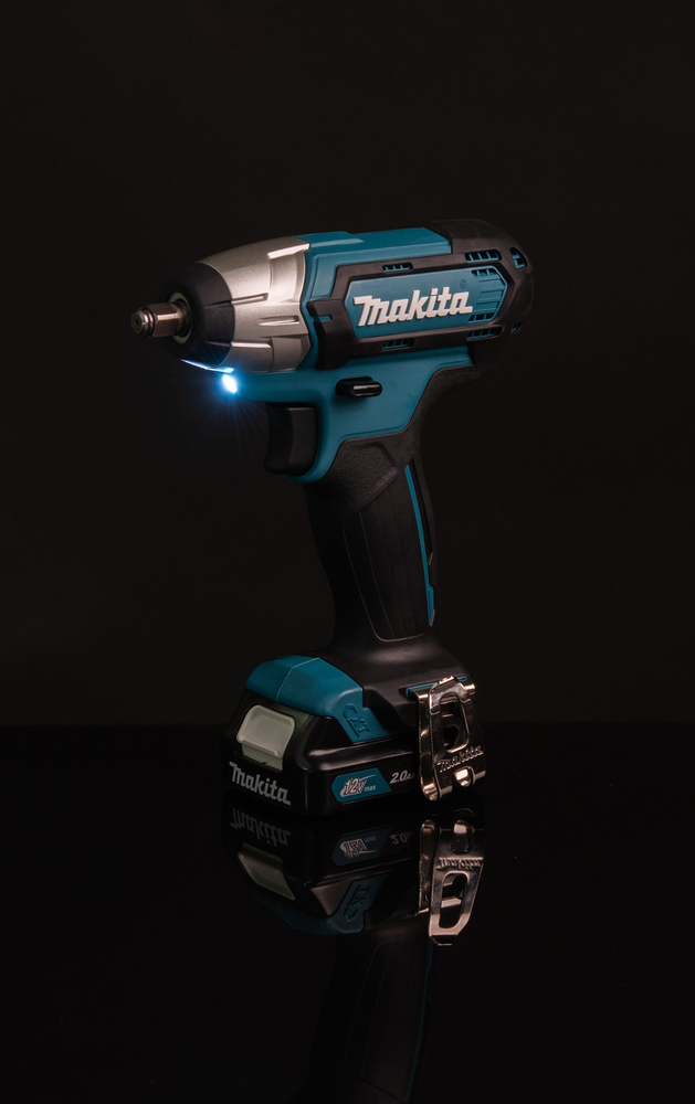 Гайковерт ударный аккумуляторный Makita TW140DZ CXT 10.8В, 3/8\", 140 Нм, 0 – 2600 об/мин, без акб и ЗУ