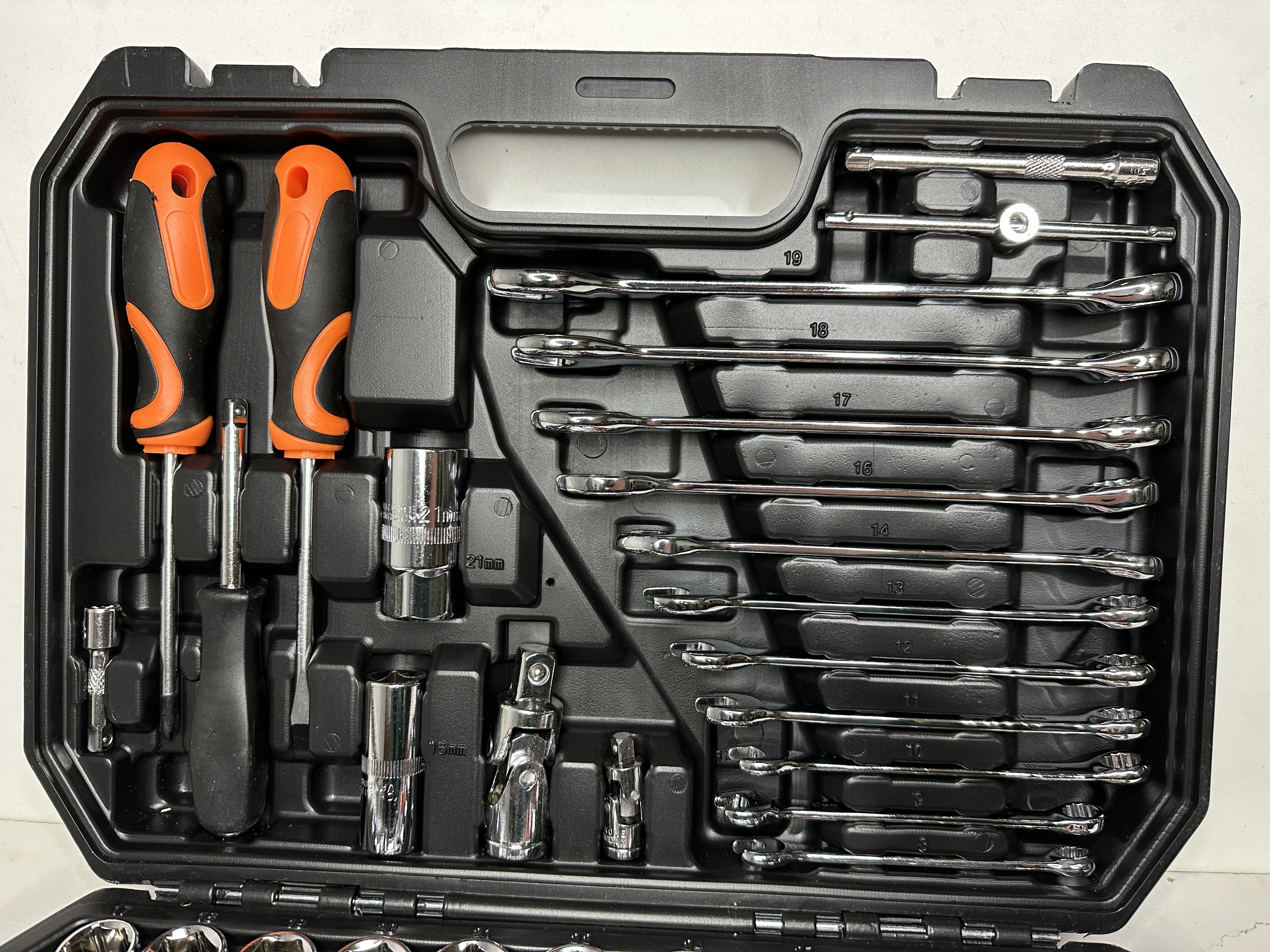 Набор инструментов 69 предметов