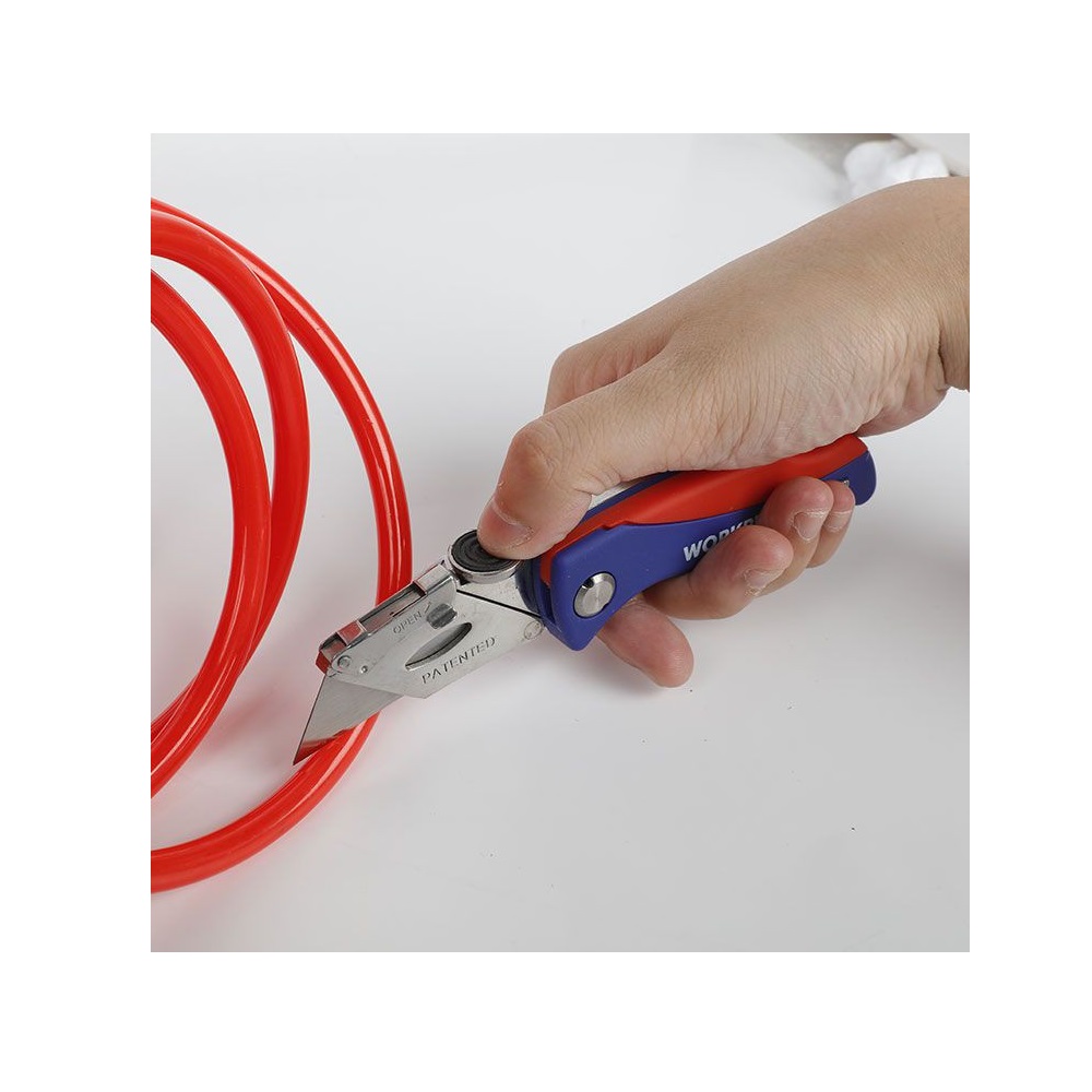 Нож складной + 6 лезвий WORKPRO