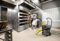 Пылесос сухой и влажной уборки Karcher NT 40/1 Tact Bs