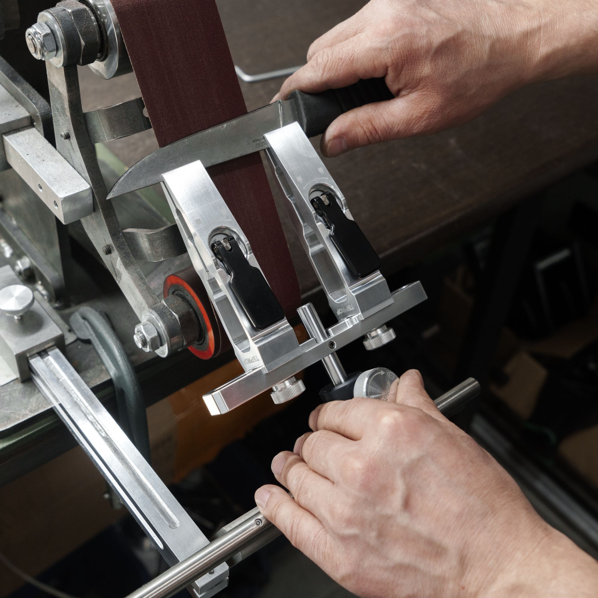 Рамка для гриндера с зажимами TSPROF Quick