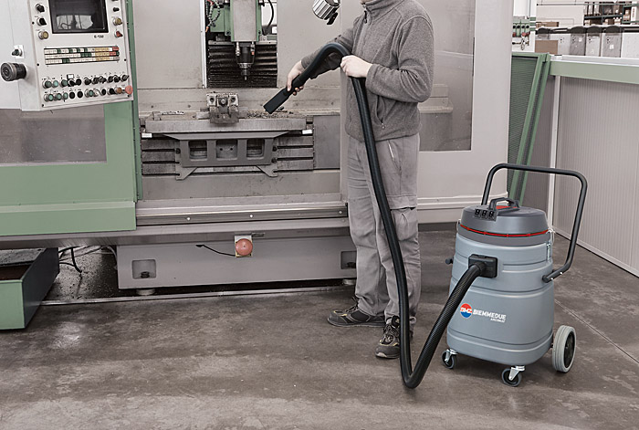 Пылесос для сухой и влажной уборки GREEN 429-PL