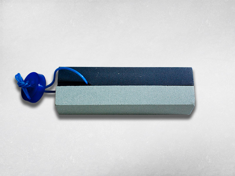 Камень точильный водный для заточки инструментов #180/320 Suehiro