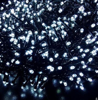 Электрическая гирлянда Winter Glade 550 ламп