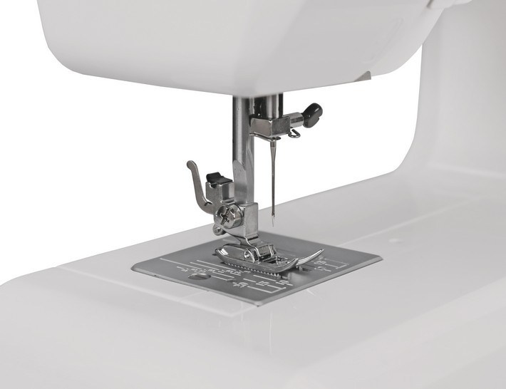 Электромеханическая швейная машина Janome MX 77