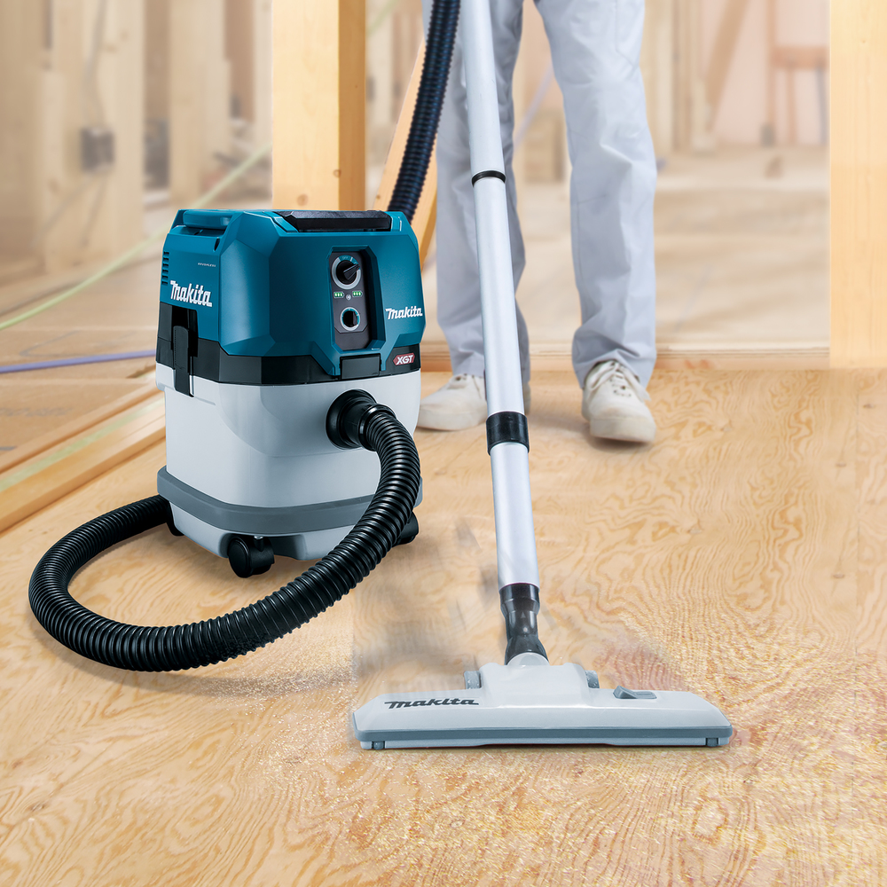 Пылесос аккумуляторный Makita VC003GLZ XGT 2х40В, 15л, без акб и ЗУ