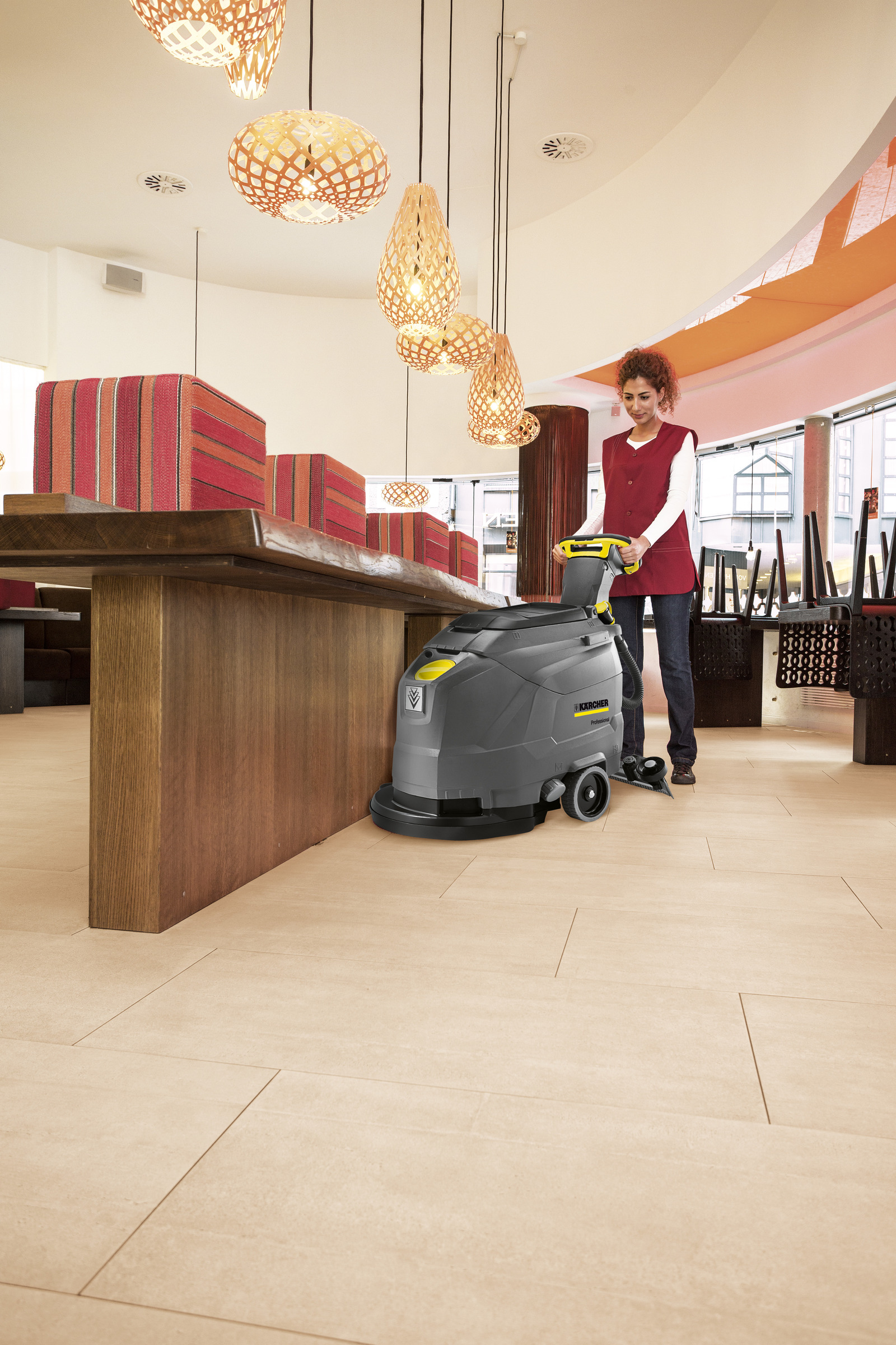 Поломоечная машина Karcher BD 43/35 C Ep 230V (балка включена)