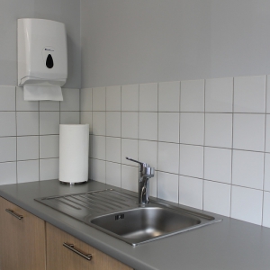 Держатель полотенец в рулоне или запасных рулонов бытовой туалетной бумаги GIM501