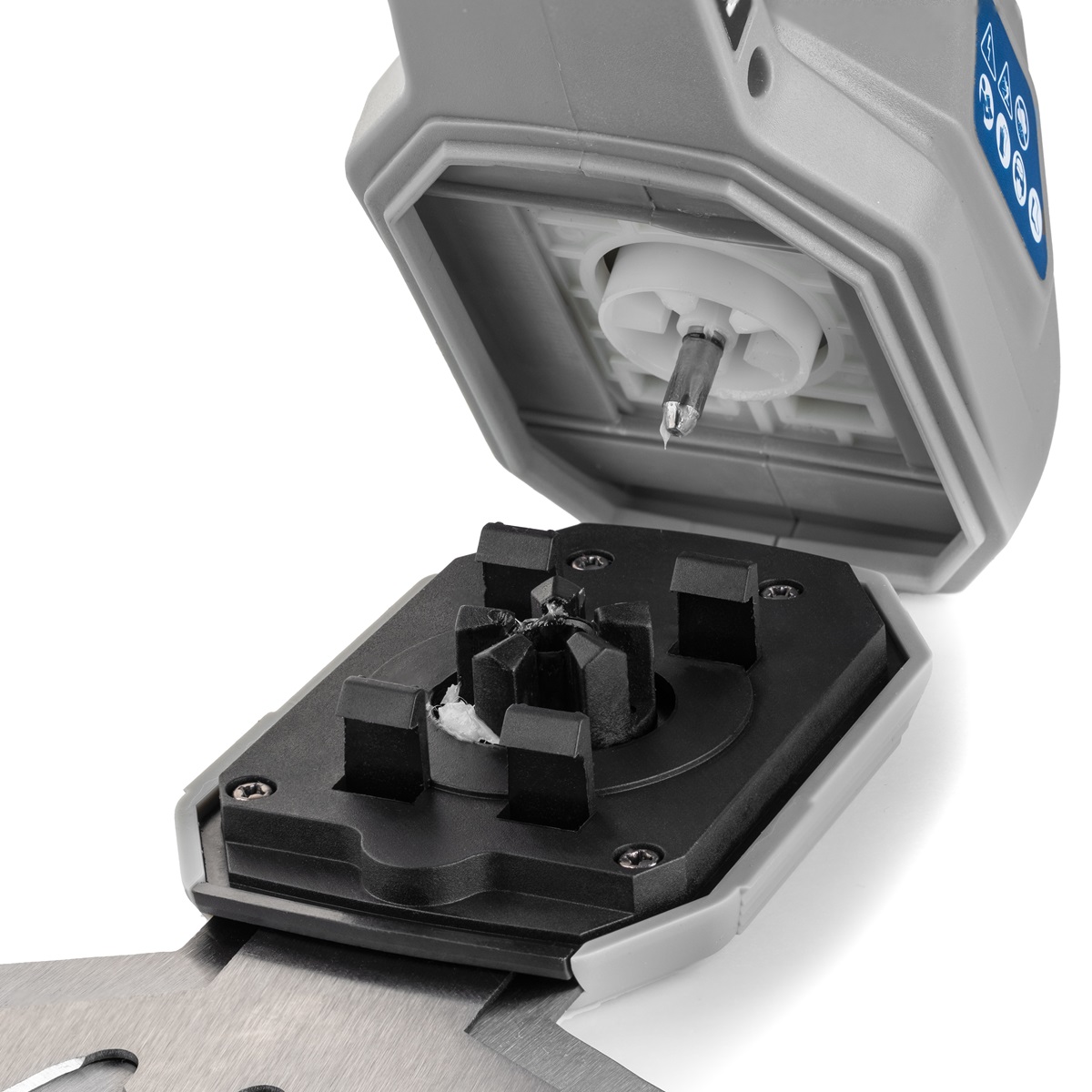 Аккумуляторные ножницы-кусторез Hyundai HYT 2018 без АКБ и ЗУ