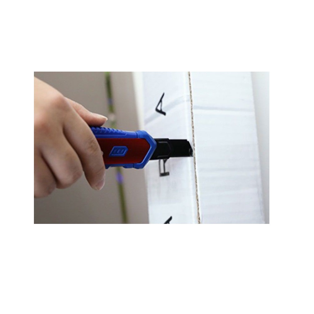 Нож для тяжелых условий эксплуатации 18 мм WORKPRO