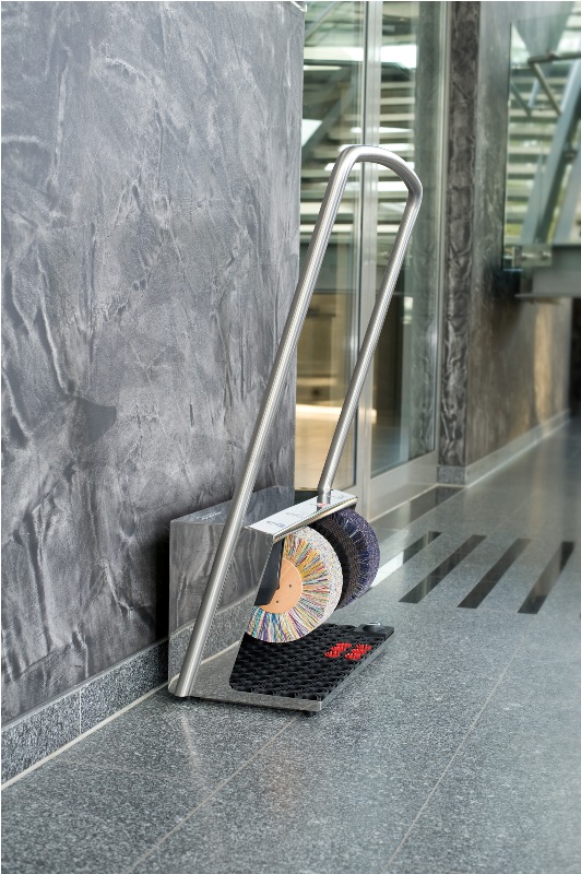 Машинка для чистки обуви HEUTE Polifix 2 plus