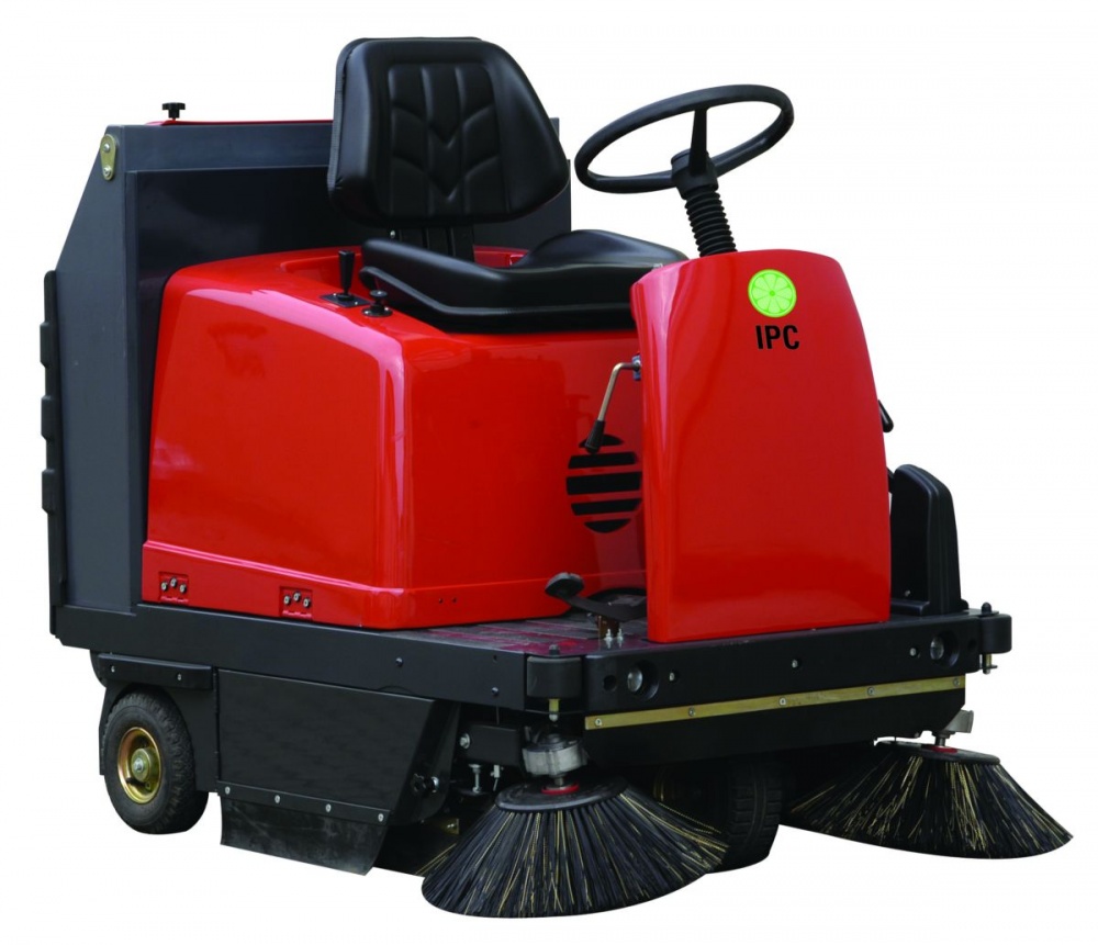 Подметальная машина IPC Gansow 130 P бензин с двумя боковыми щетками (48936 MSUB)