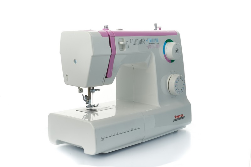 Электромеханическая швейная машина CHAYKA модель ЧАЙКА 740