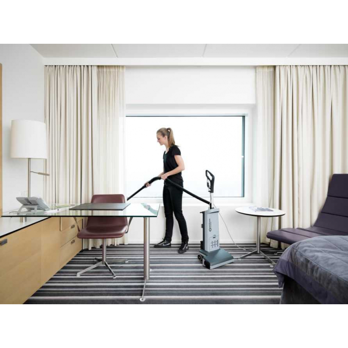 Вертикальный пылесос для сухой уборки Nilfisk VU500 15