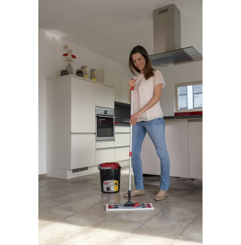 Комплект для уборки пола Click `N` Twist 302.061
