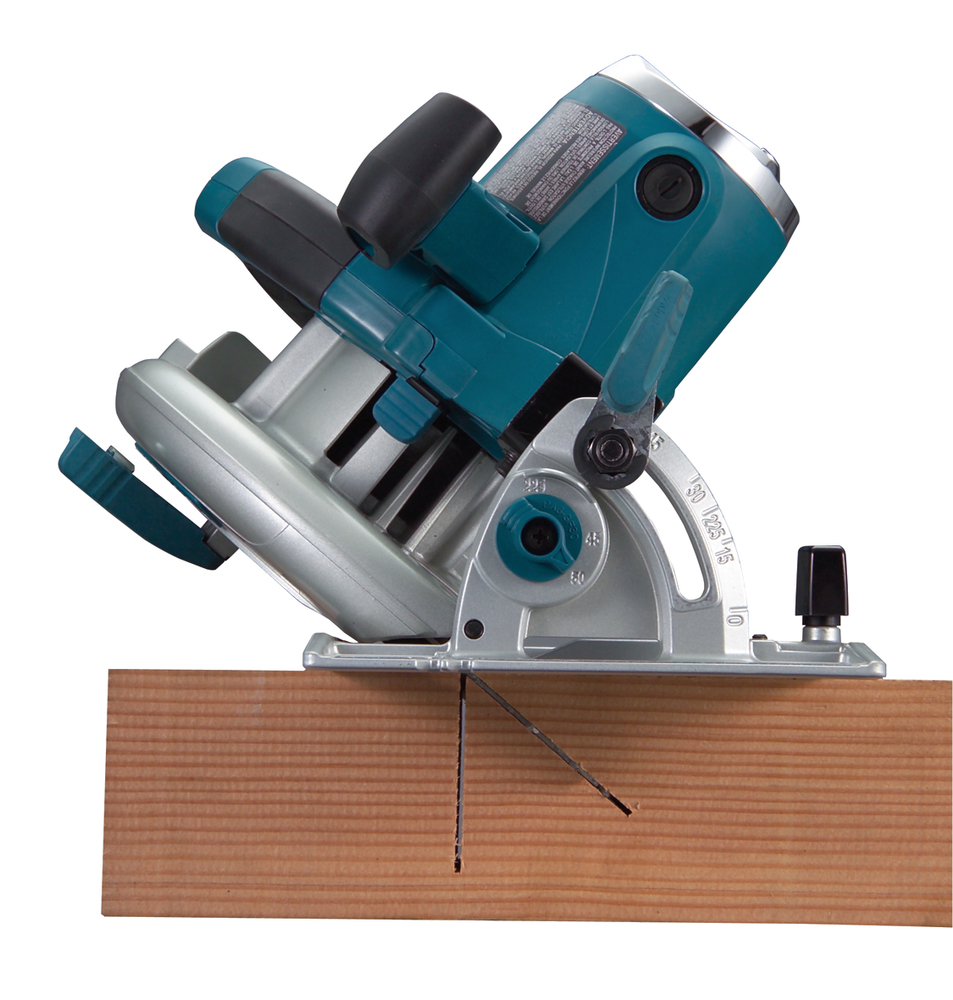 Пила дисковая циркулярная Makita 5008MG 210 мм,1800 Вт, 210 мм, 5200 об/мин