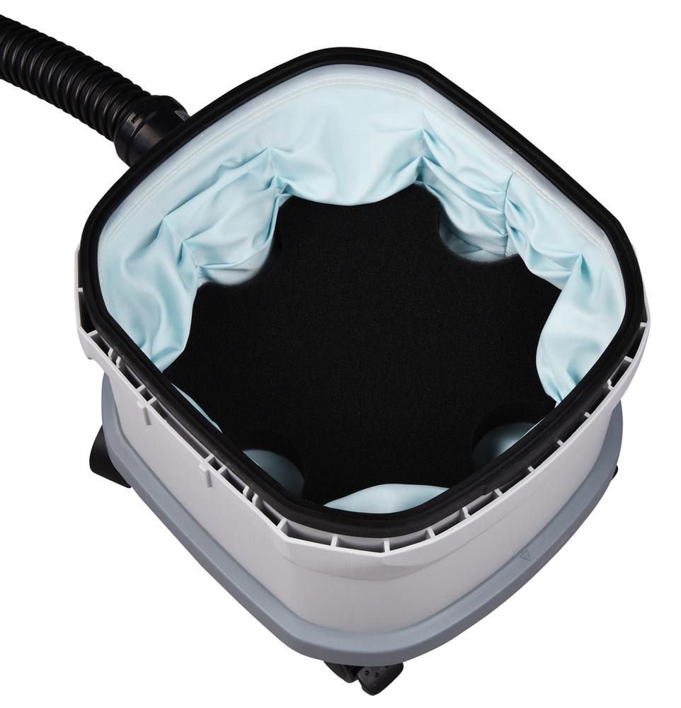 Пылесос аккумуляторный Makita VC004GLZ01 XGT 2х40В, 15л, без акб и ЗУ