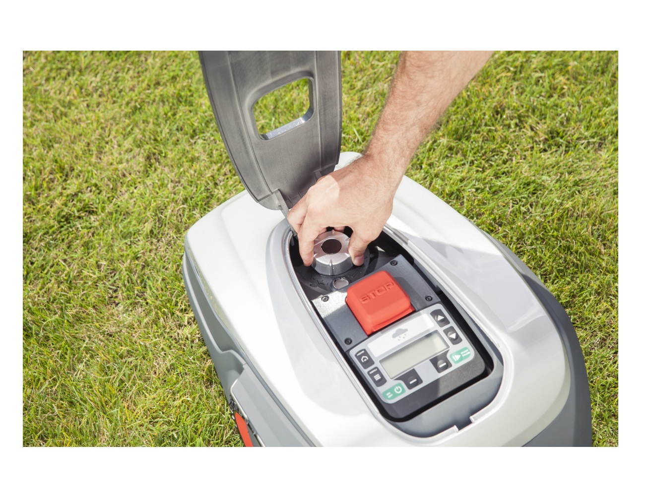 Газонокосилка-робот AL-KO Robolinho 500 E Premium