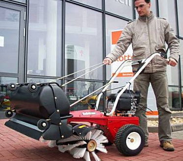 Всесезонная подметальная машина Tielbuerger TK18 HONDA