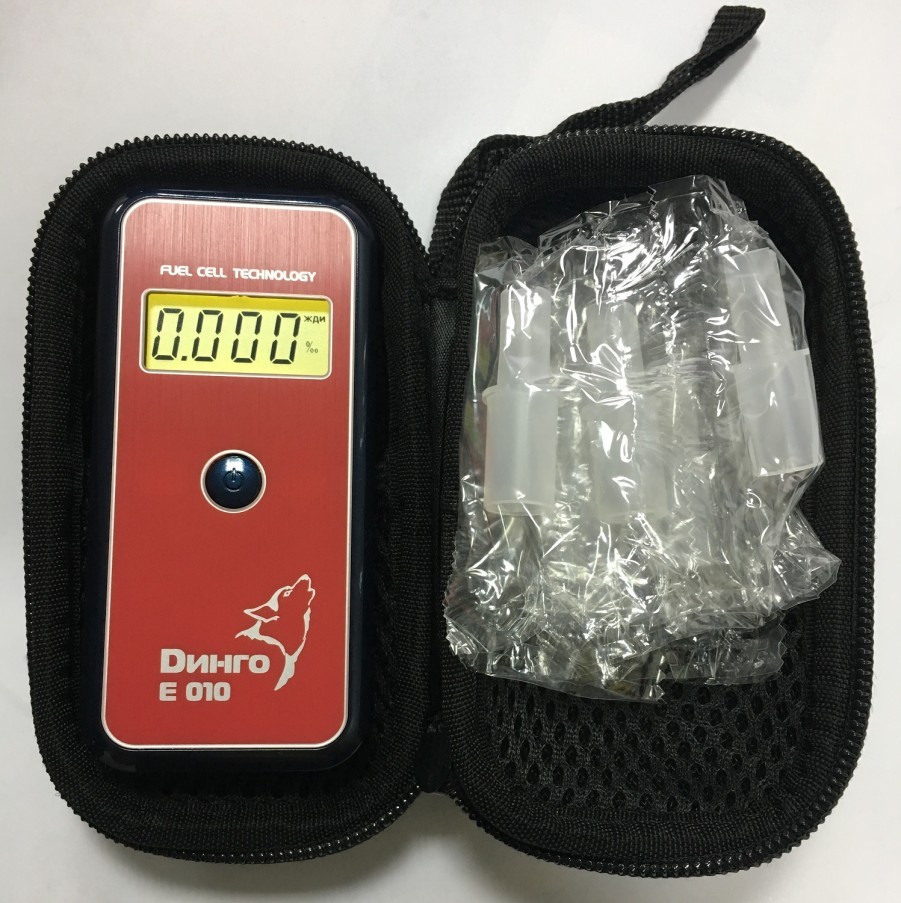 Алкотестер Динго Е010 в упрощенной комплектации, с USB, но без кабеля