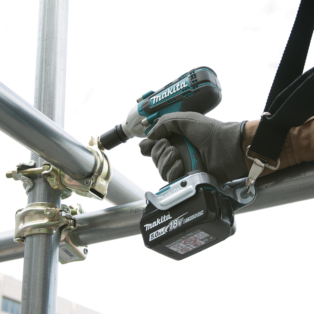 Гайковерт ударный аккумуляторный Makita DTW190Z LXT 18В, 1/2\", 190 Нм, 0 – 2300 об/мин, без акб  и ЗУ