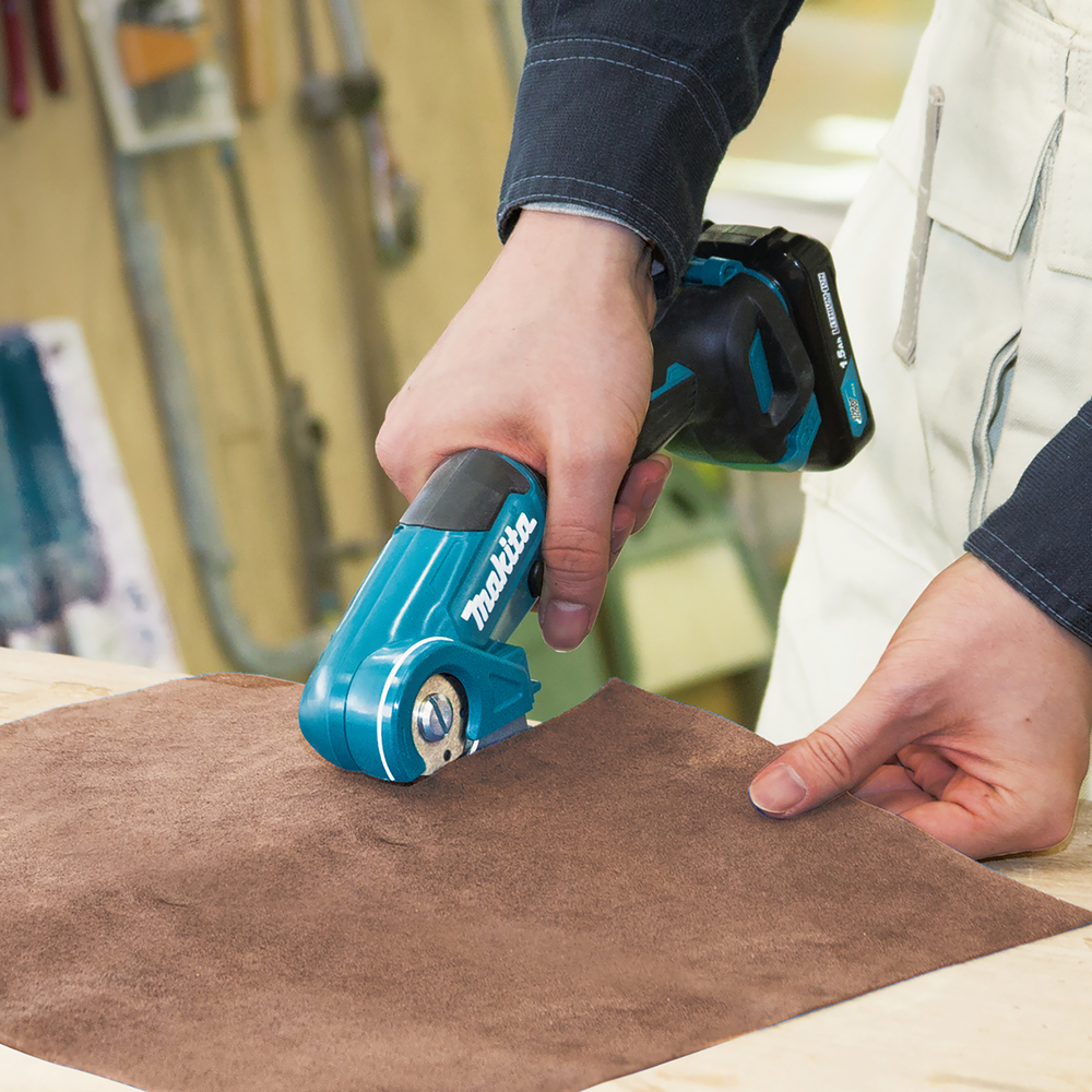Ножницы аккумуляторные Makita CP100DZ CXT 12В, 6 мм, 300 об/мин, без акб и ЗУ