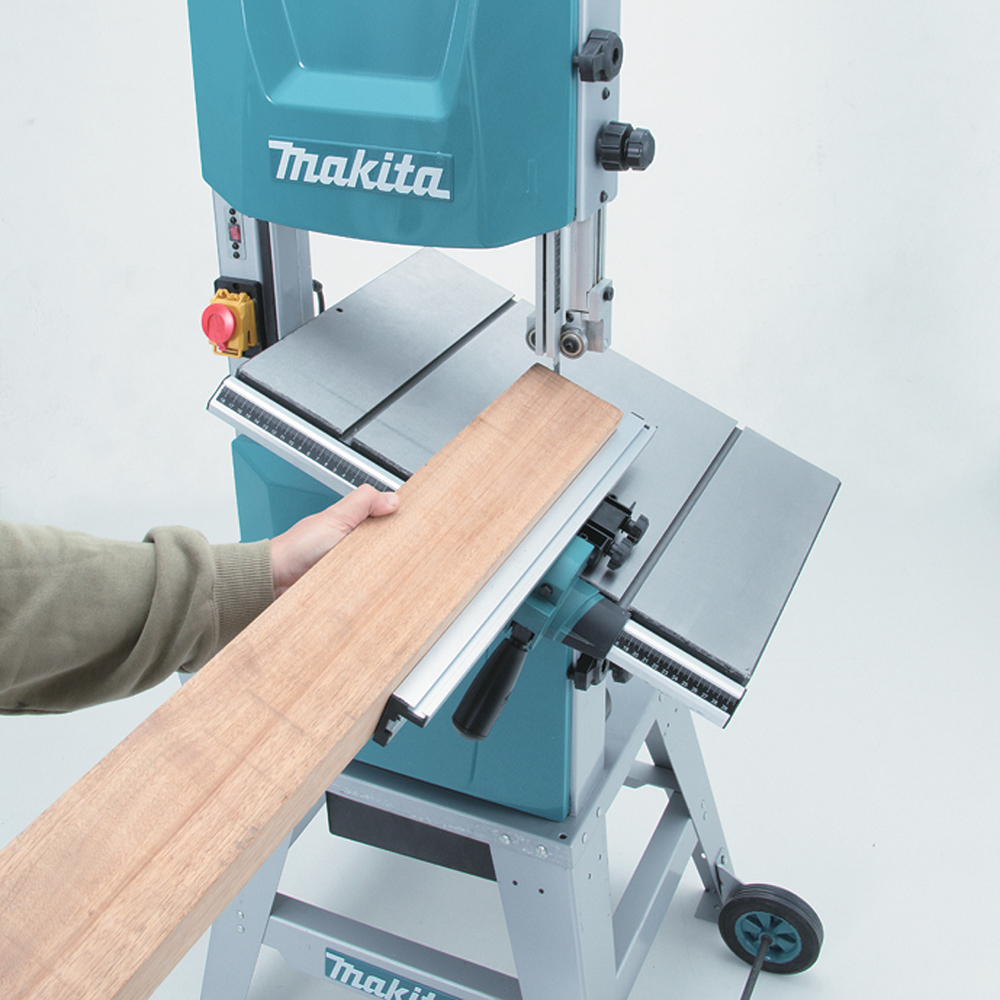 Пила ленточная Makita LB1200F 900 Вт, 305 мм