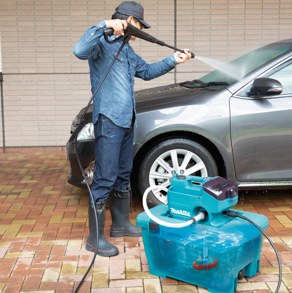 Аккумуляторная мойка высокого давления Makita DHW080ZK LXT, 18Вх2, 50 л, 800 Вт, без акб и ЗУ