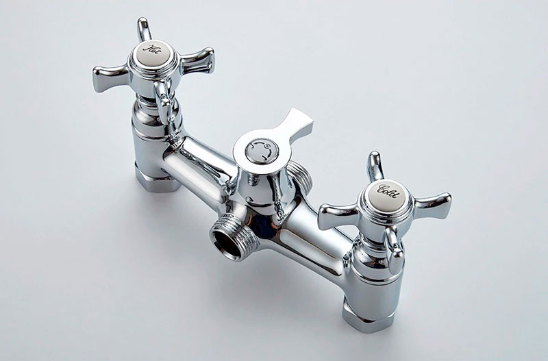 СМЕСИТЕЛЬ ДЛЯ ВАННЫ LEDEME L2611