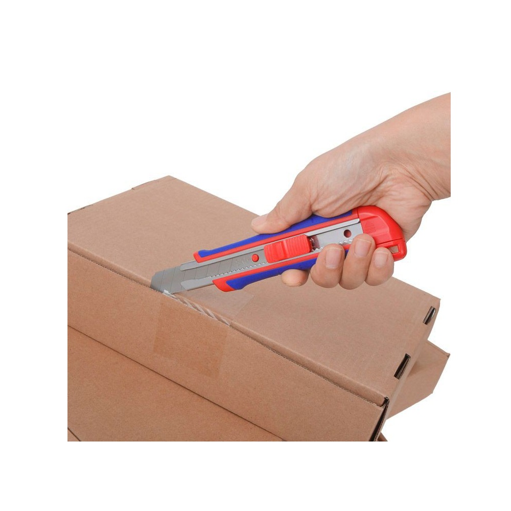 Нож  с автофиксацией 18 мм +3 лезвия WORKPRO