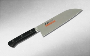 Нож кухонный Сантоку 19 см Masahiro