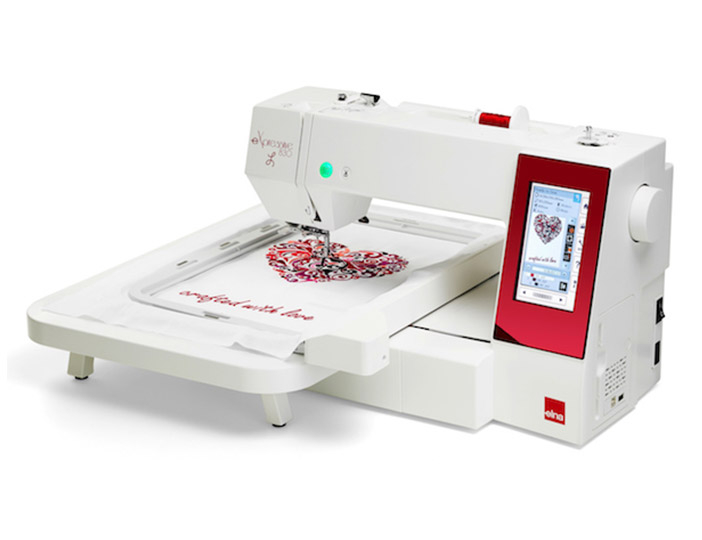 Вышивальная машина Elna eXpressive 830L