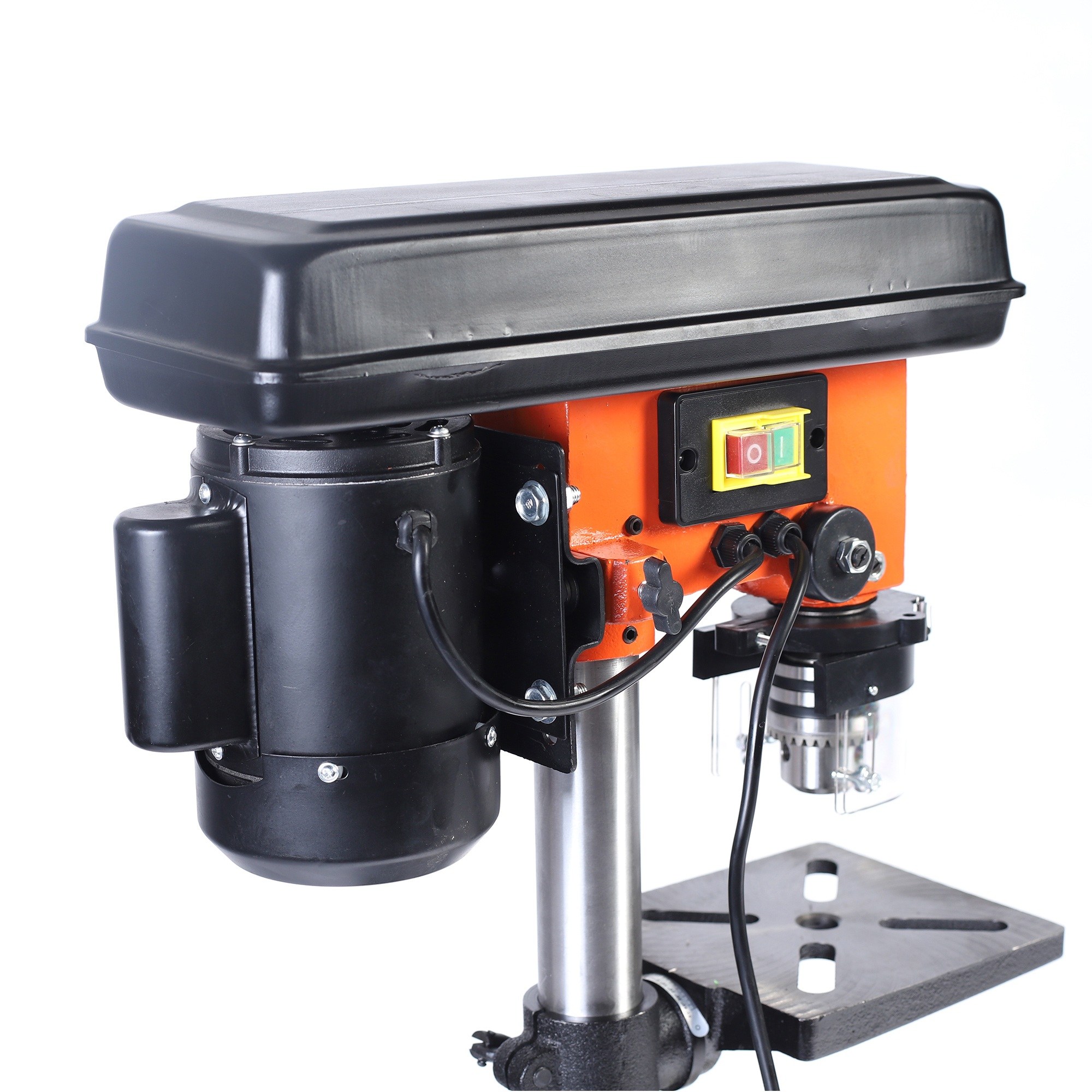 Станок сверлильный PATRIOT SD 500, 500 Вт, скорости 9, сверло 16 мм, тиски в комплекте.