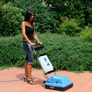 Компактная поломоечная машина Turbolava Maxi