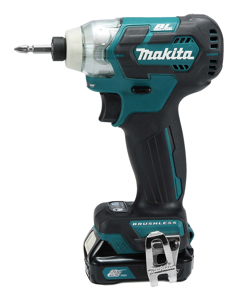 Шуруповерт ударный аккумуляторный Makita TD111DWAE CXT 10.8В, 2х2.0 Ач, 135 Нм, 3000 об/мин