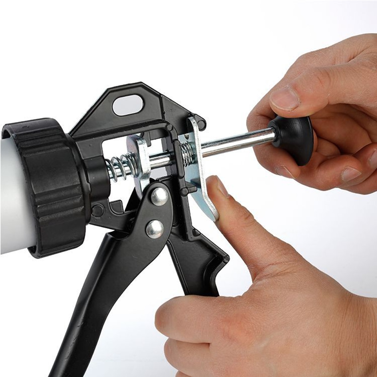 Пистолет для герметика 375 мм закрытый  WORKPRO