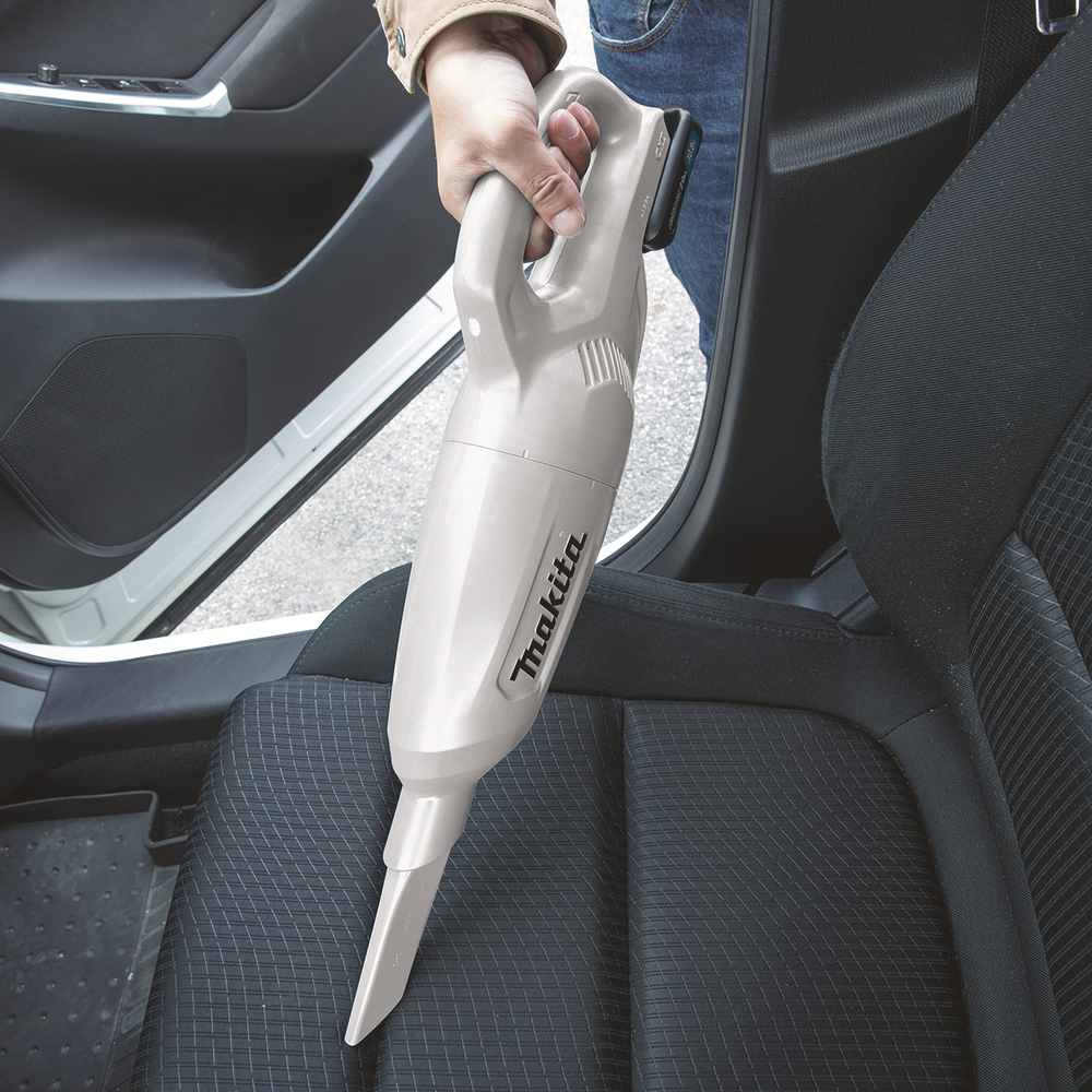 Пылесос аккумуляторный Makita CL106FDZ 10.8В, 31 мбар, 0,6 л, без акб и ЗУ