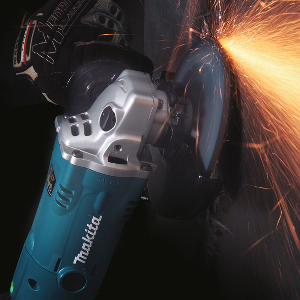 Угловая шлифовальная машина электрическая Makita GA5021 1050 Вт, 125 мм, 11000 об/мин