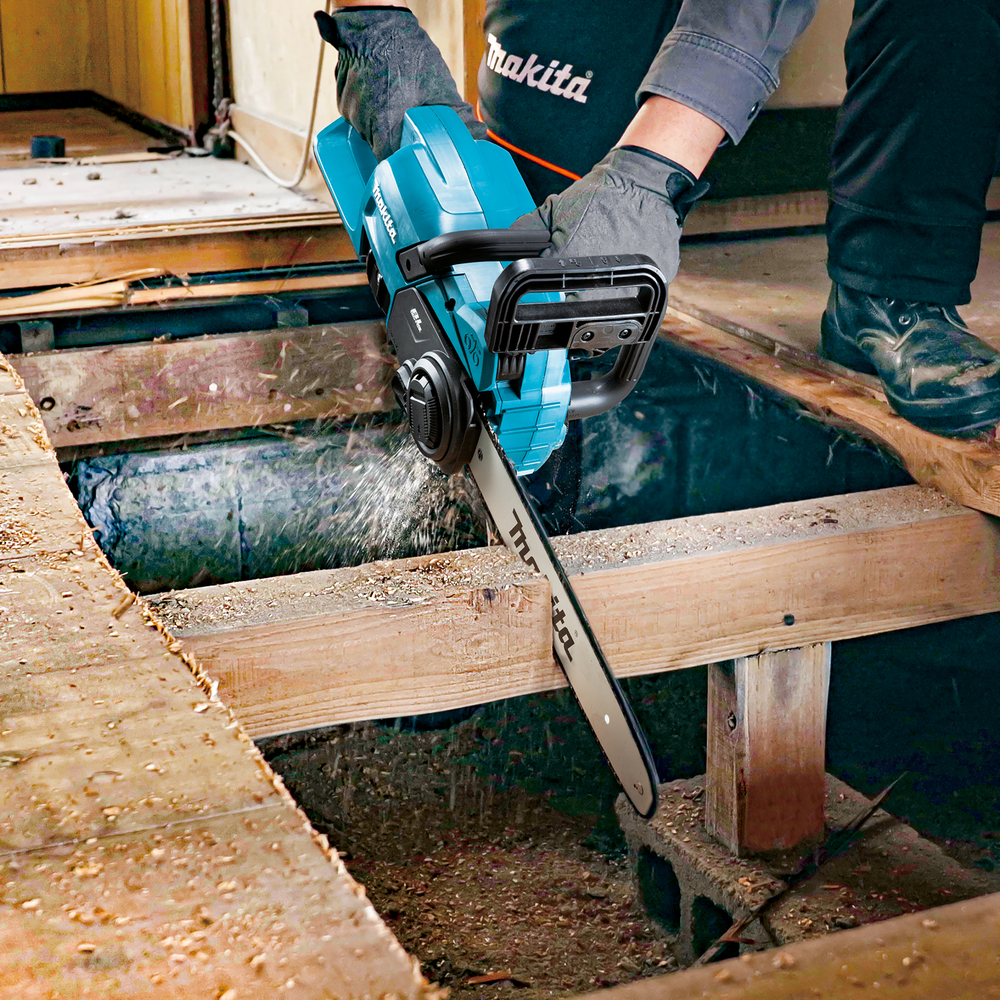 Пила цепная аккумуляторная Makita DUC307Z LXT BL 18В, 610 Вт, 12"/30 см, 3/8", 1,1 мм, 8 м/с, XPT, без акб и ЗУ