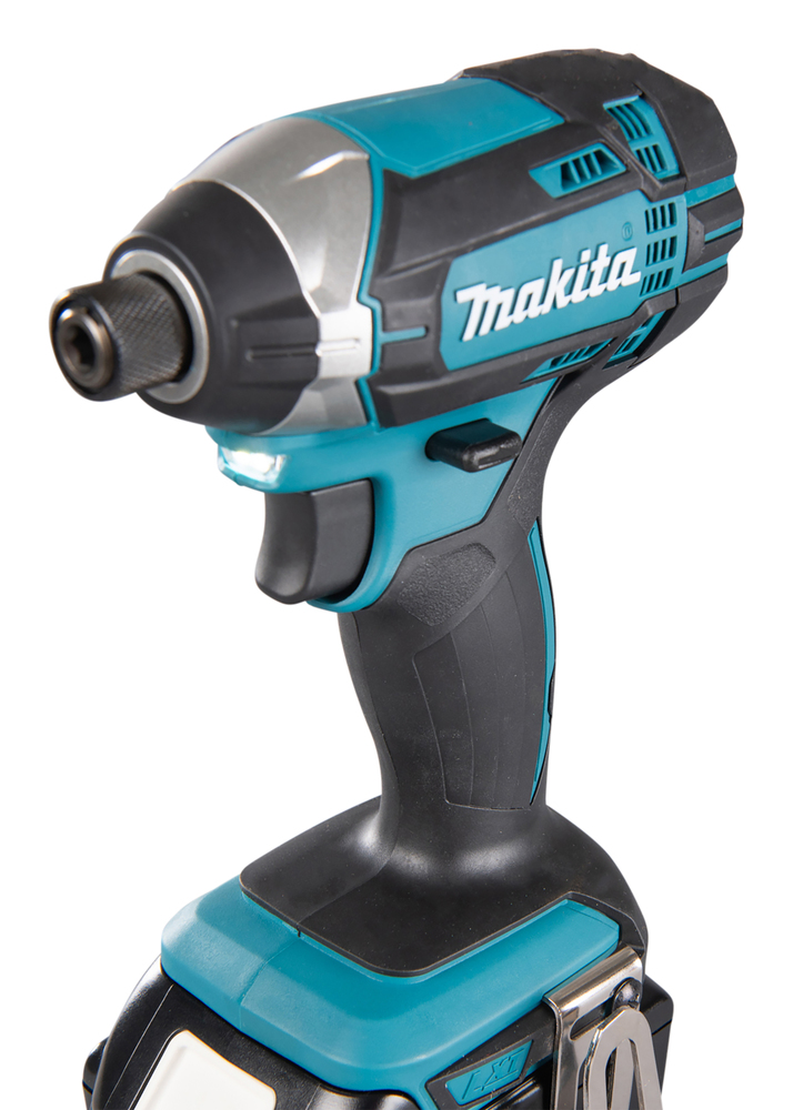 Шуруповерт ударный аккумуляторный Makita DTD152RME 18В, 2х4.0 Ач, 1/4\", 165 Нм, 2900 об/мин