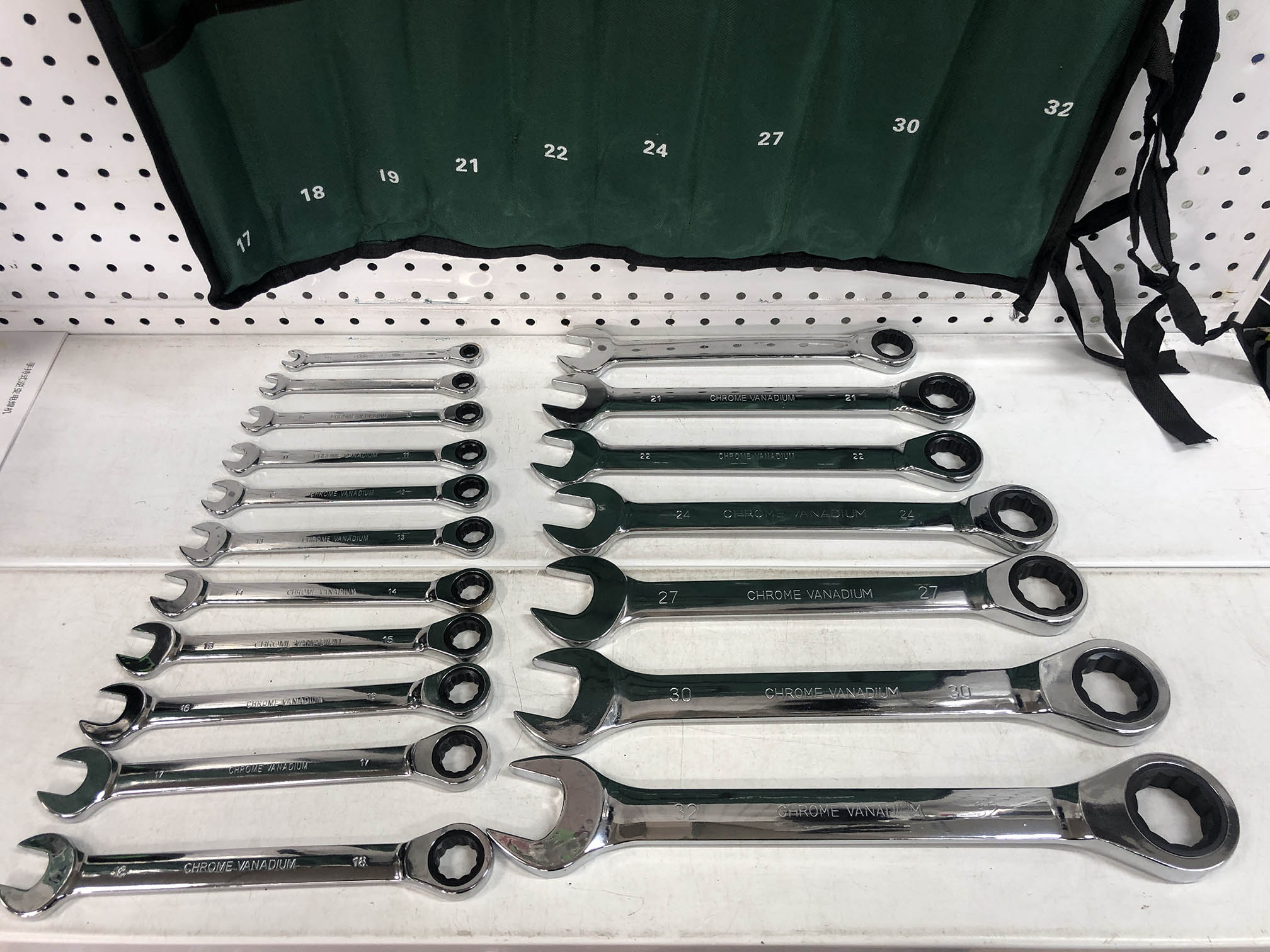 Рожково-трещоточные ключи 8-22мм