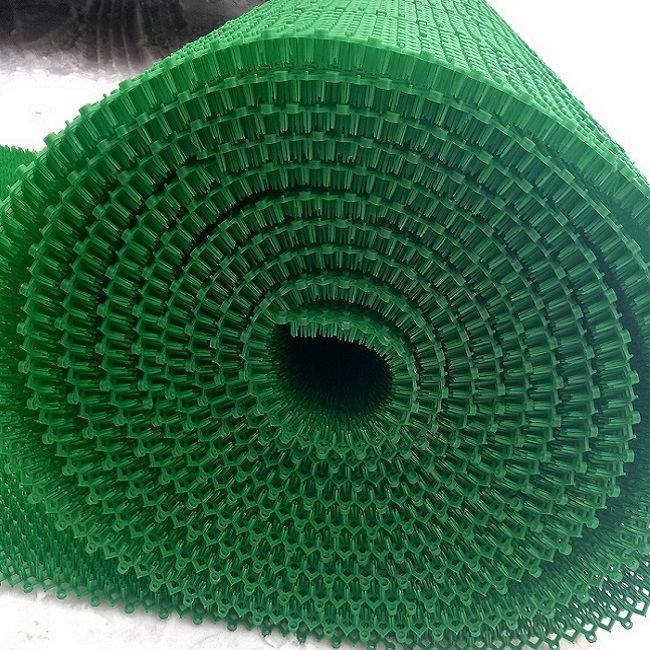 Щетинистое покрытие «Травка-эконом»