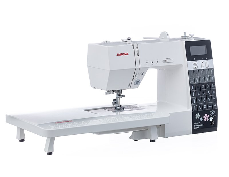 Компьютерная швейная машина Janome Decor Computer 7100 (DC 7100)