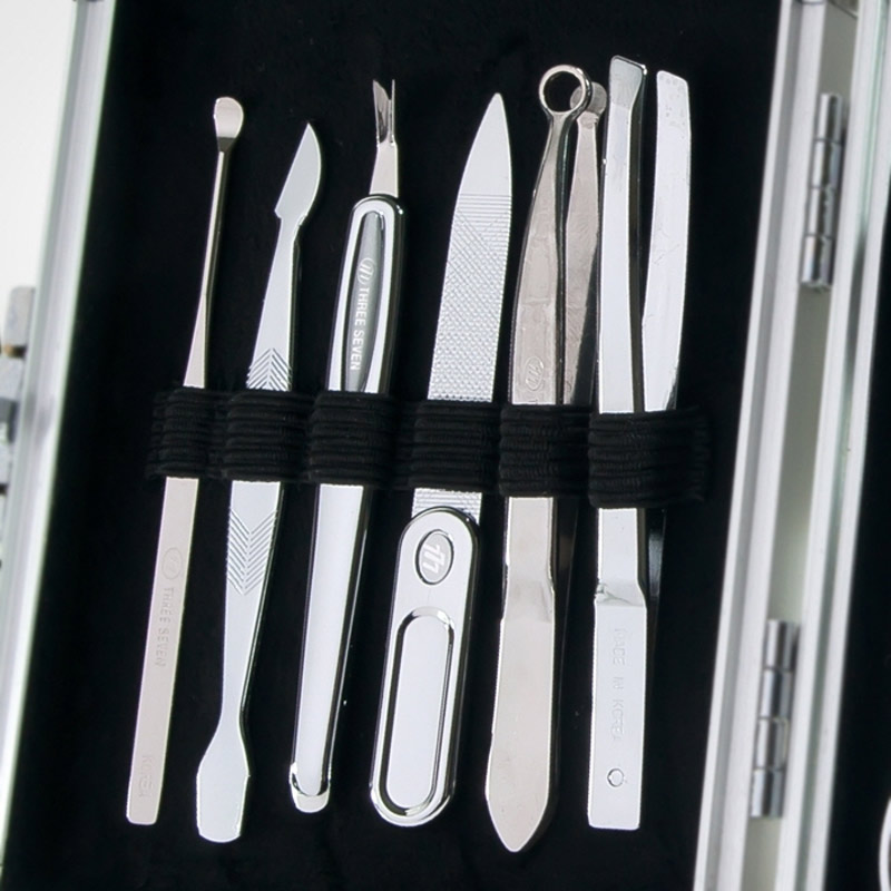 Маникюрный набор 777 твердый кейс 11 в 1 TS-16000