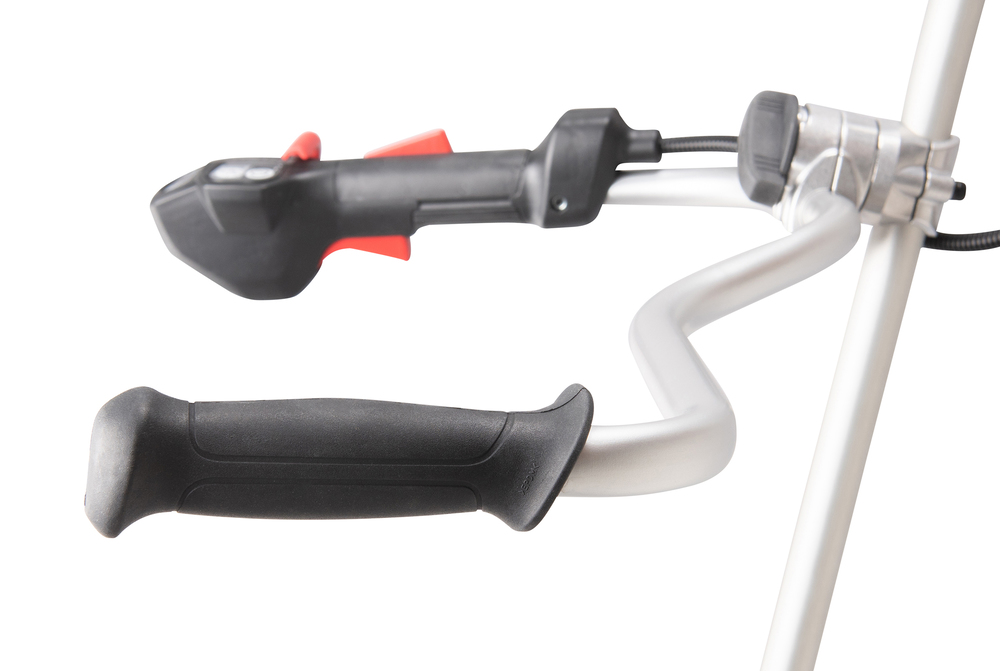 Аккумуляторная травокосилка Makita UR013GZ08 XGT  40V max. 1500 Вт, d-45 см, без акб и ЗУ